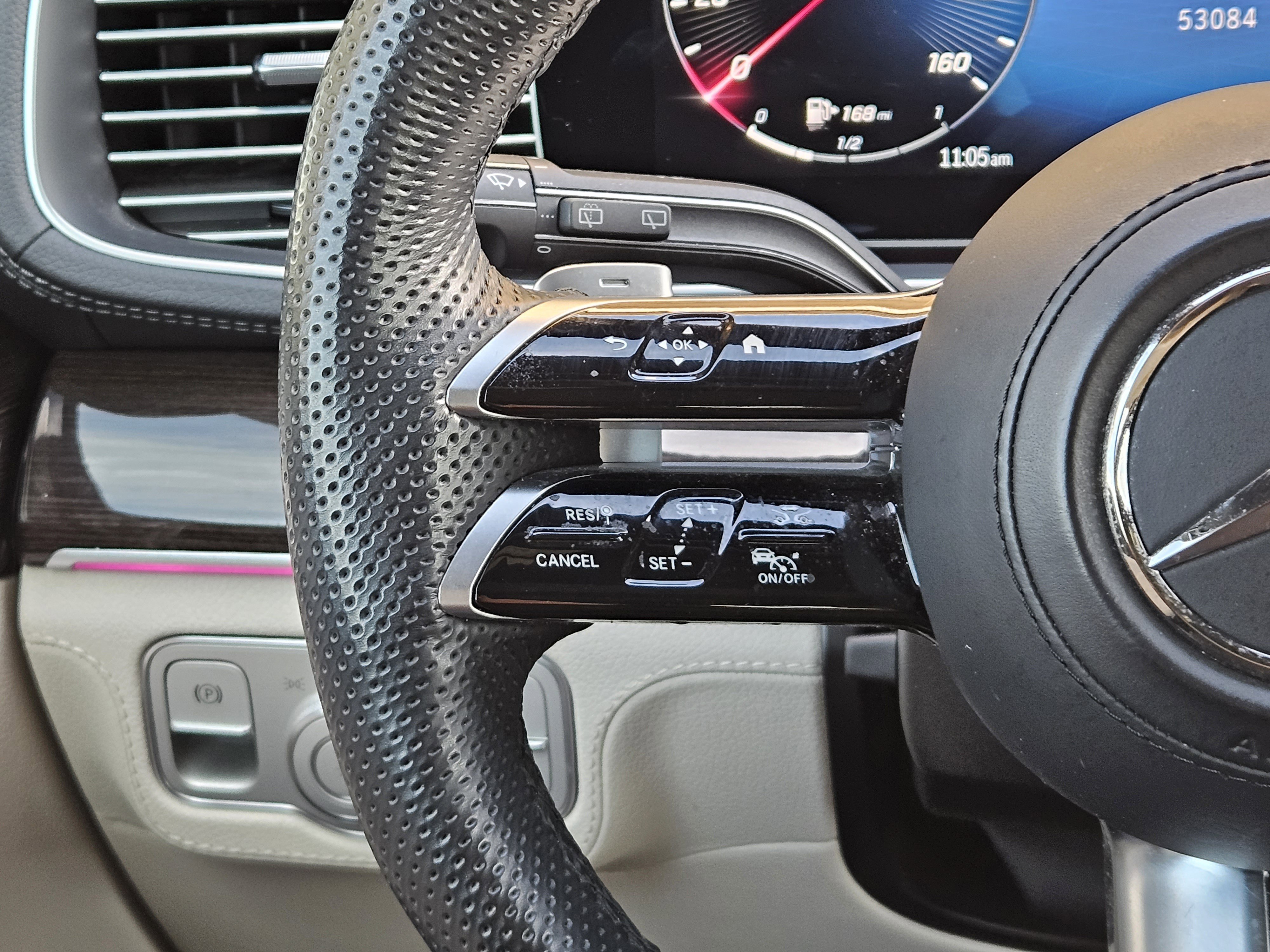 Used 2024 Mercedes-Benz GLS 450 4MATIC image 28