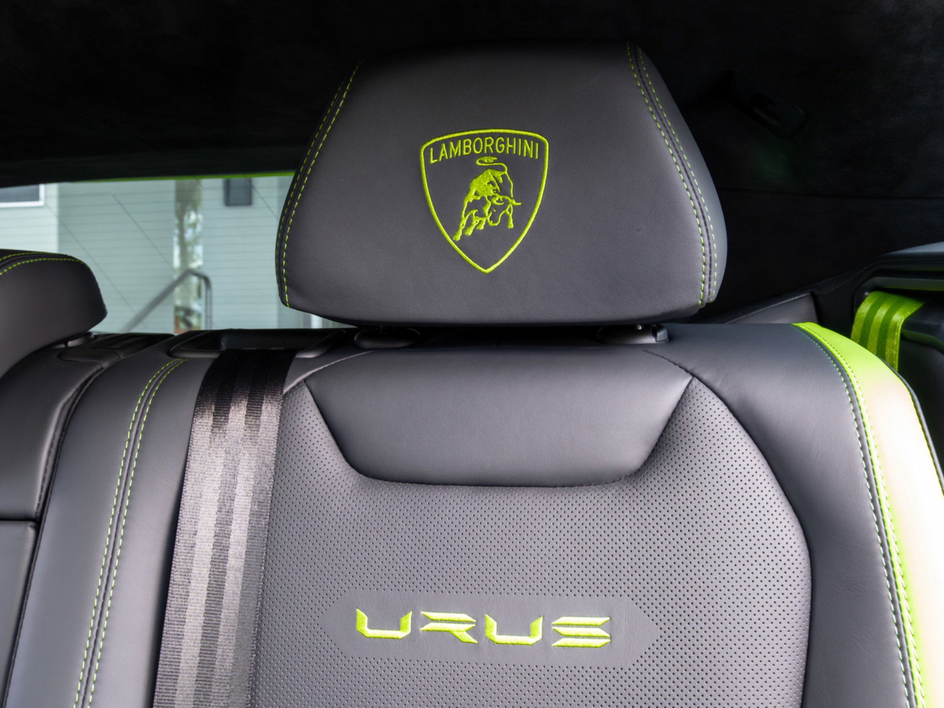 Used 2024 Lamborghini Urus S AWD/4WD image 57