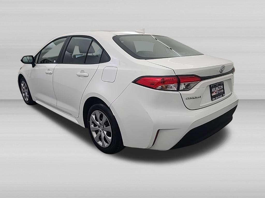 Used 2025 Toyota Corolla LE FWD image 7