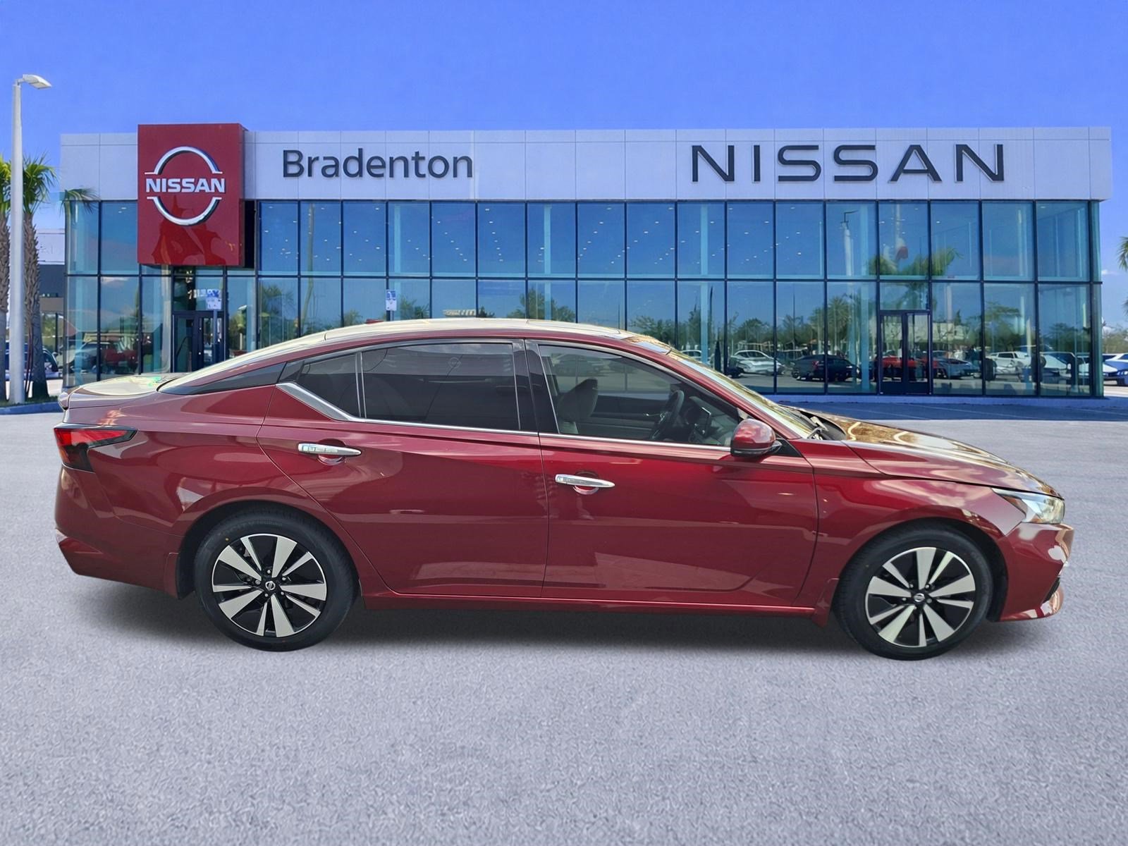 Used 2022 Nissan Altima 2.5 SL image 4