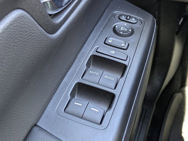 Used 2025 Honda CR-V Sport image 23