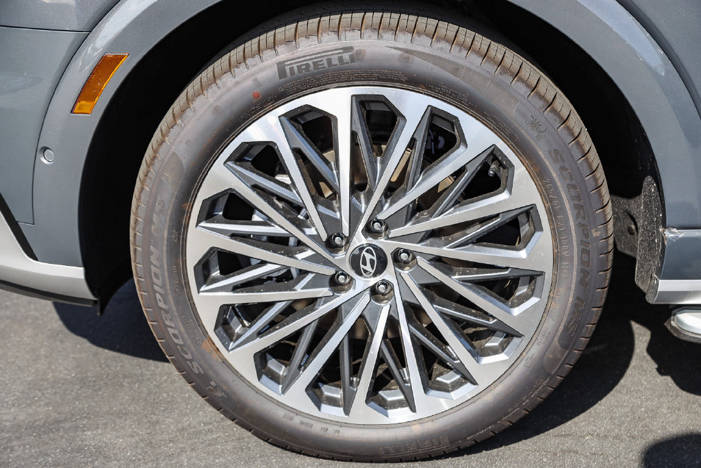 New 2026 Hyundai Palisade Calligraphy AWD/4WD image 9
