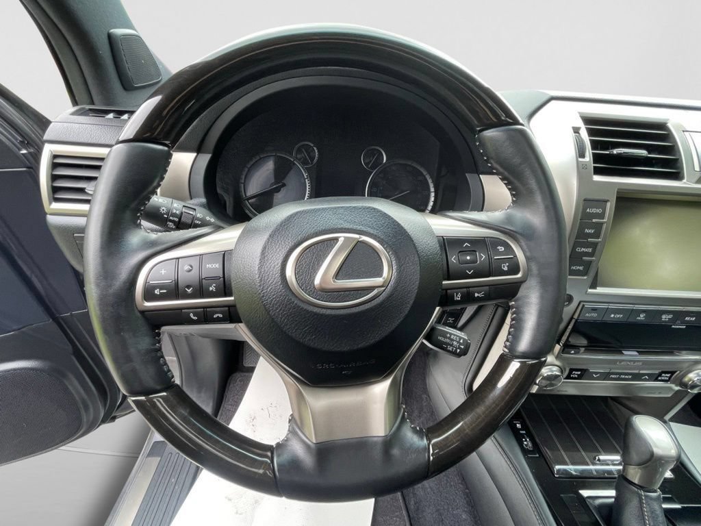 Used 2021 Lexus GX 460 Premium w/ Premium Package AWD/4WD image 34
