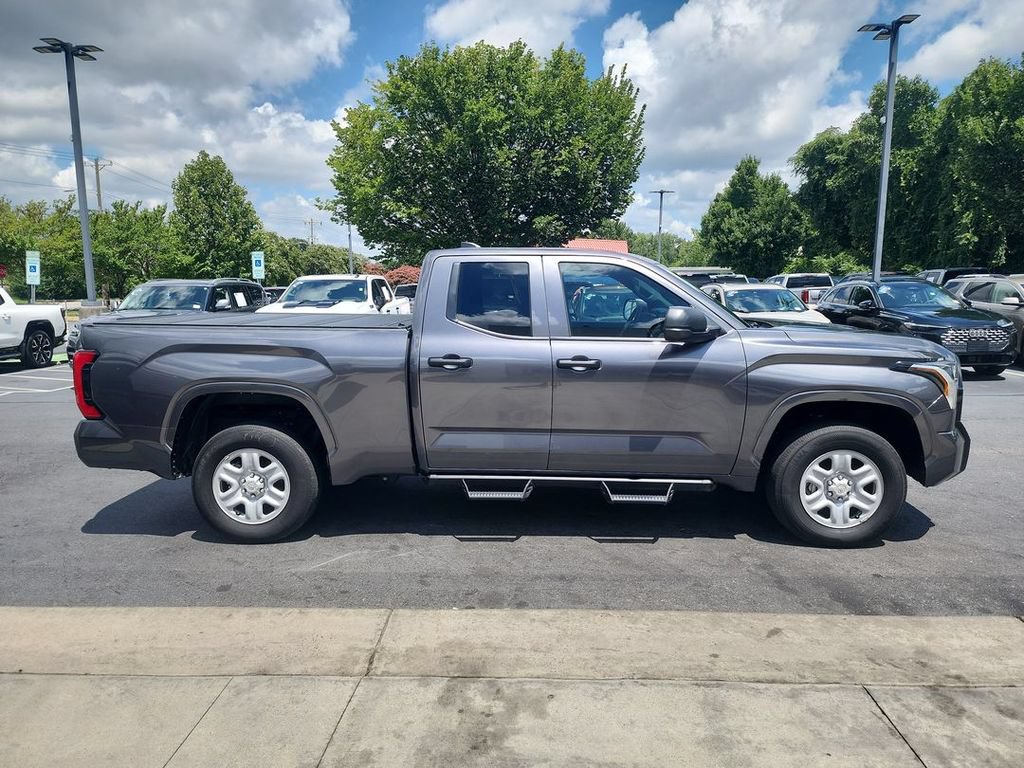 Used 2025 Toyota Tundra SR w/ SR Tow Package AWD/4WD image 9