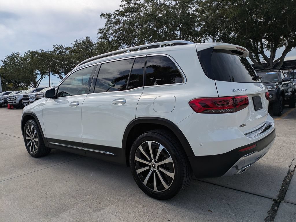 Used 2022 Mercedes-Benz GLB 250 image 6