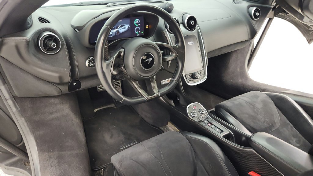 Used 2019 McLaren 600LT RWD image 36