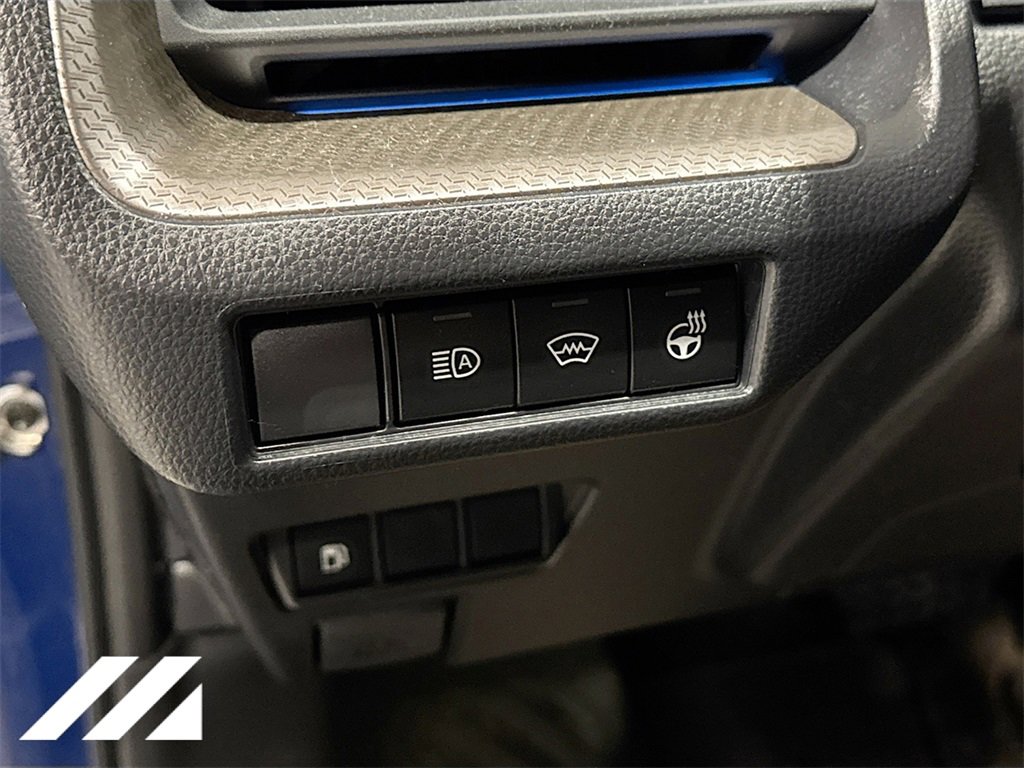 Used 2023 Toyota Prius XLE image 10