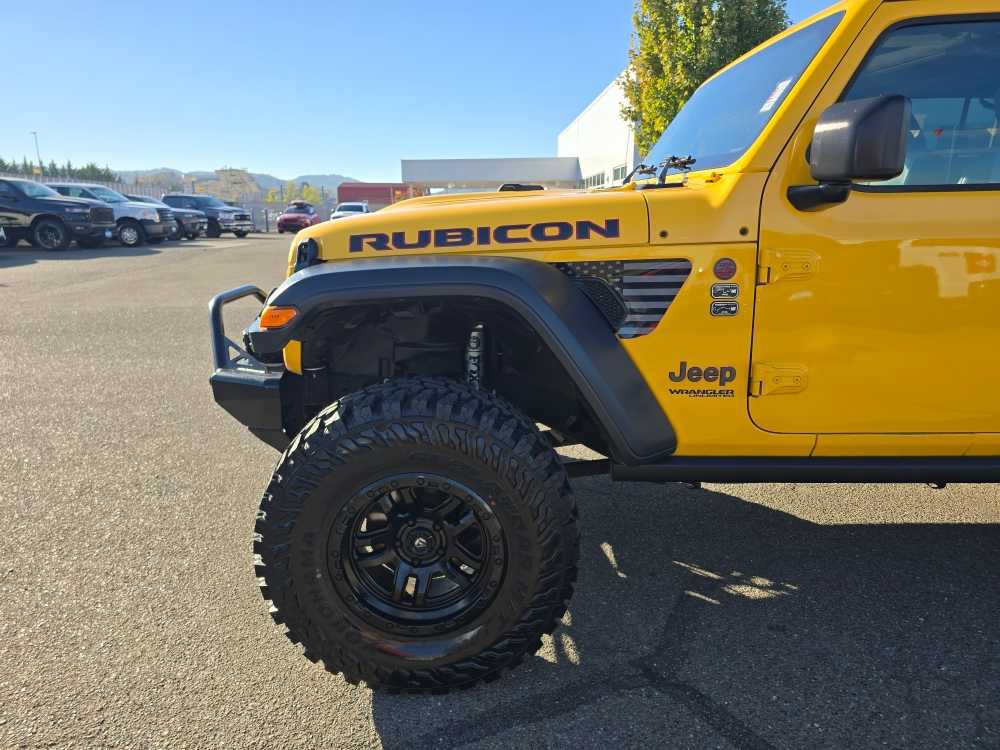 Used 2020 Jeep Wrangler Unlimited Rubicon w/ LED Lighting Group AWD/4WD image 18