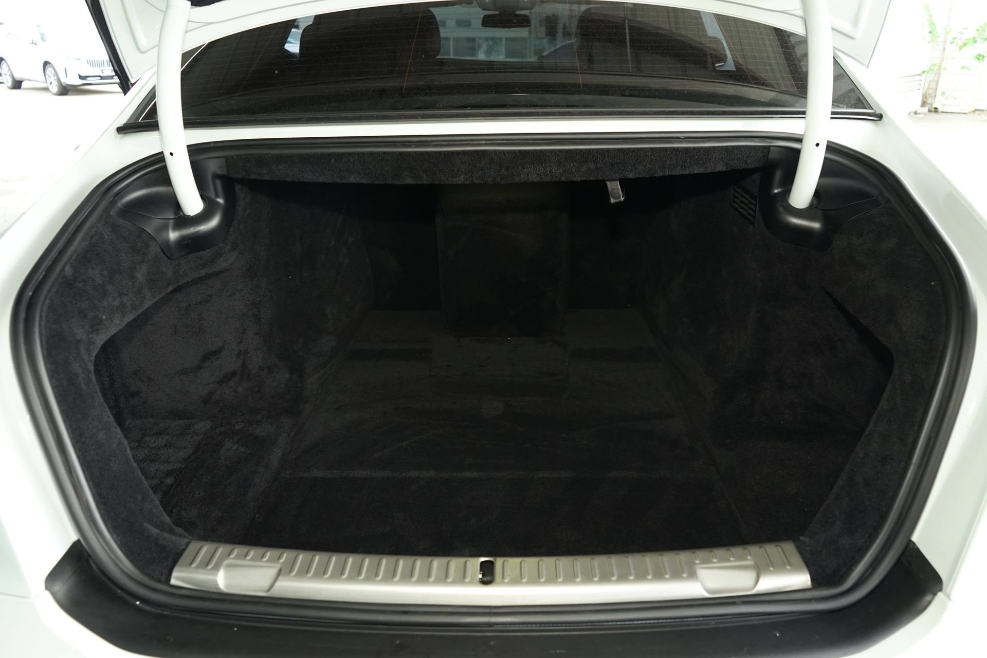 Used 2022 Rolls-Royce Ghost Extended Wheelbase AWD/4WD image 42