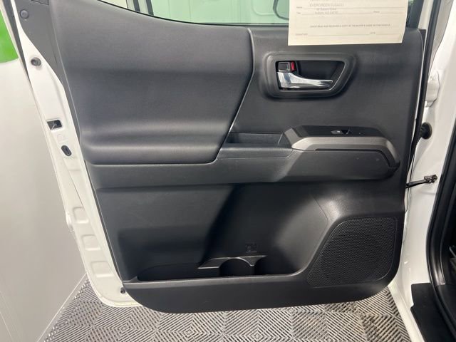 Used 2023 Toyota Tacoma TRD Sport image 15