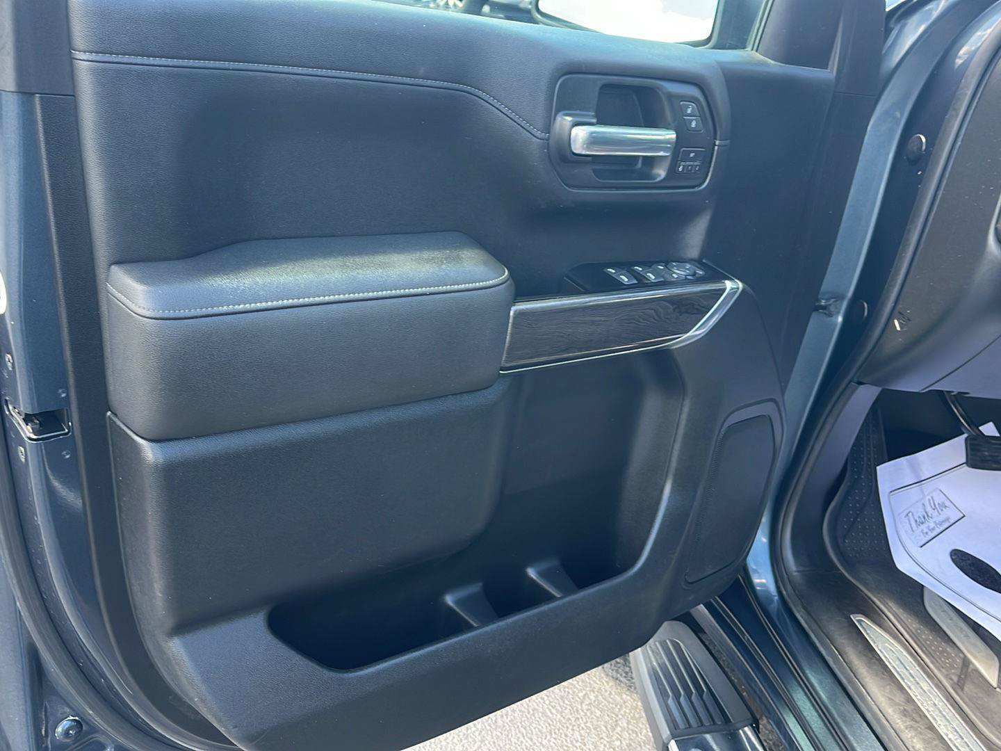 Used 2019 Chevrolet Silverado 1500 LTZ w/ LTZ Plus Package AWD/4WD image 16