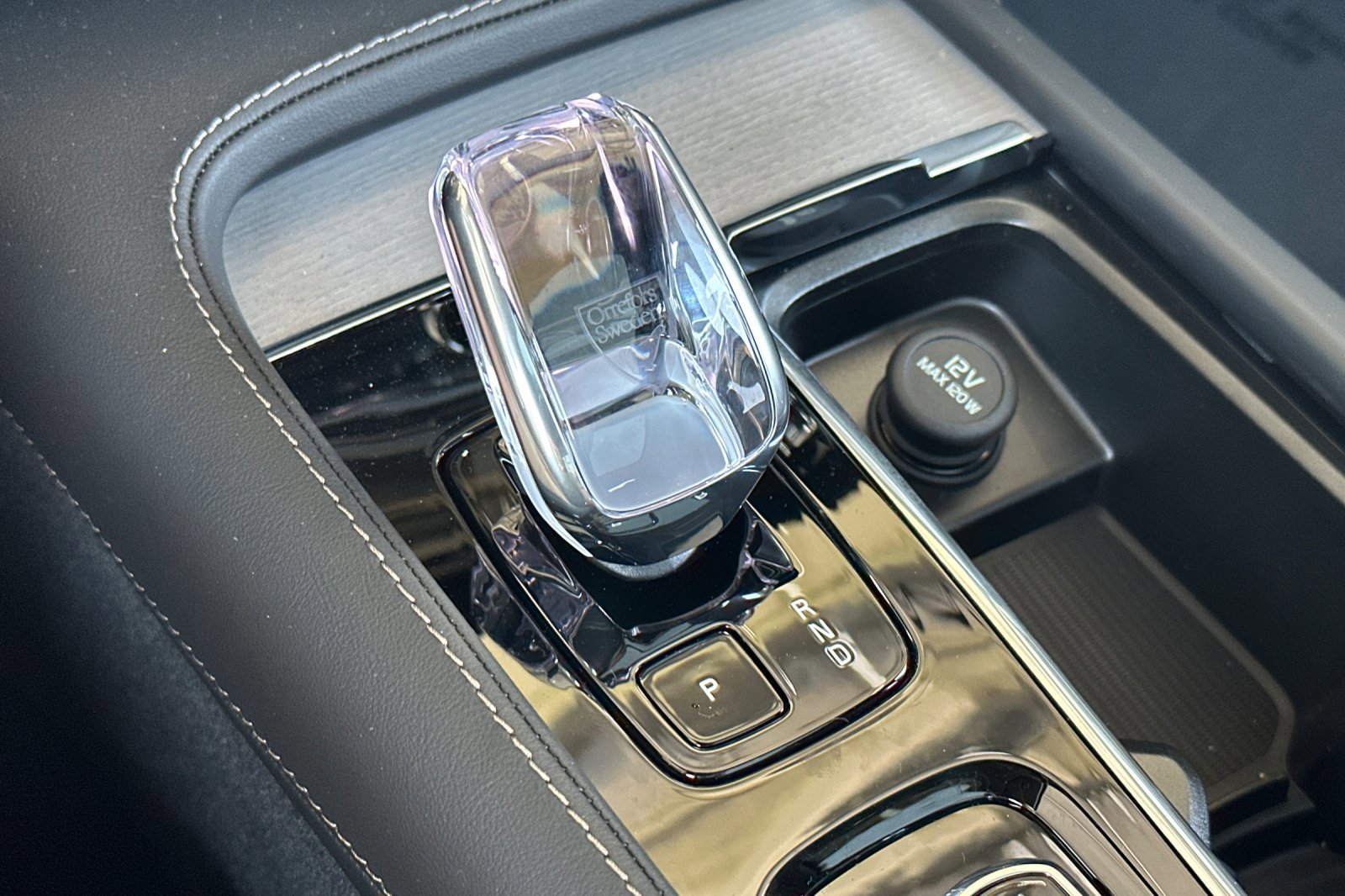 New 2025 Volvo V90 B6 Cross Country Ultra w/ Protection Package Premier image 19