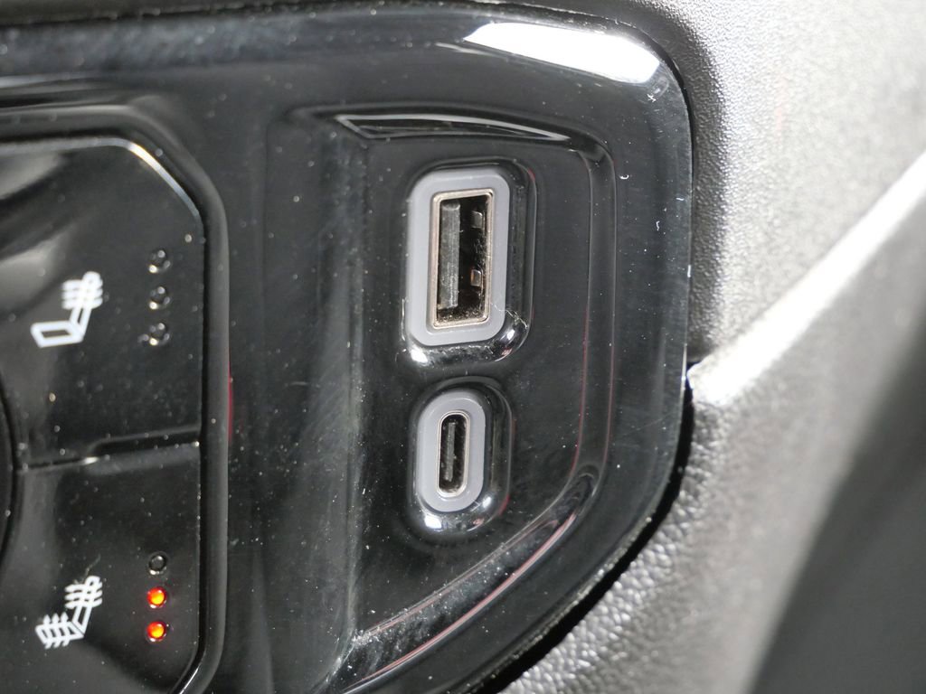 Used 2023 Chevrolet Silverado 1500 RST w/ Redline Edition image 44