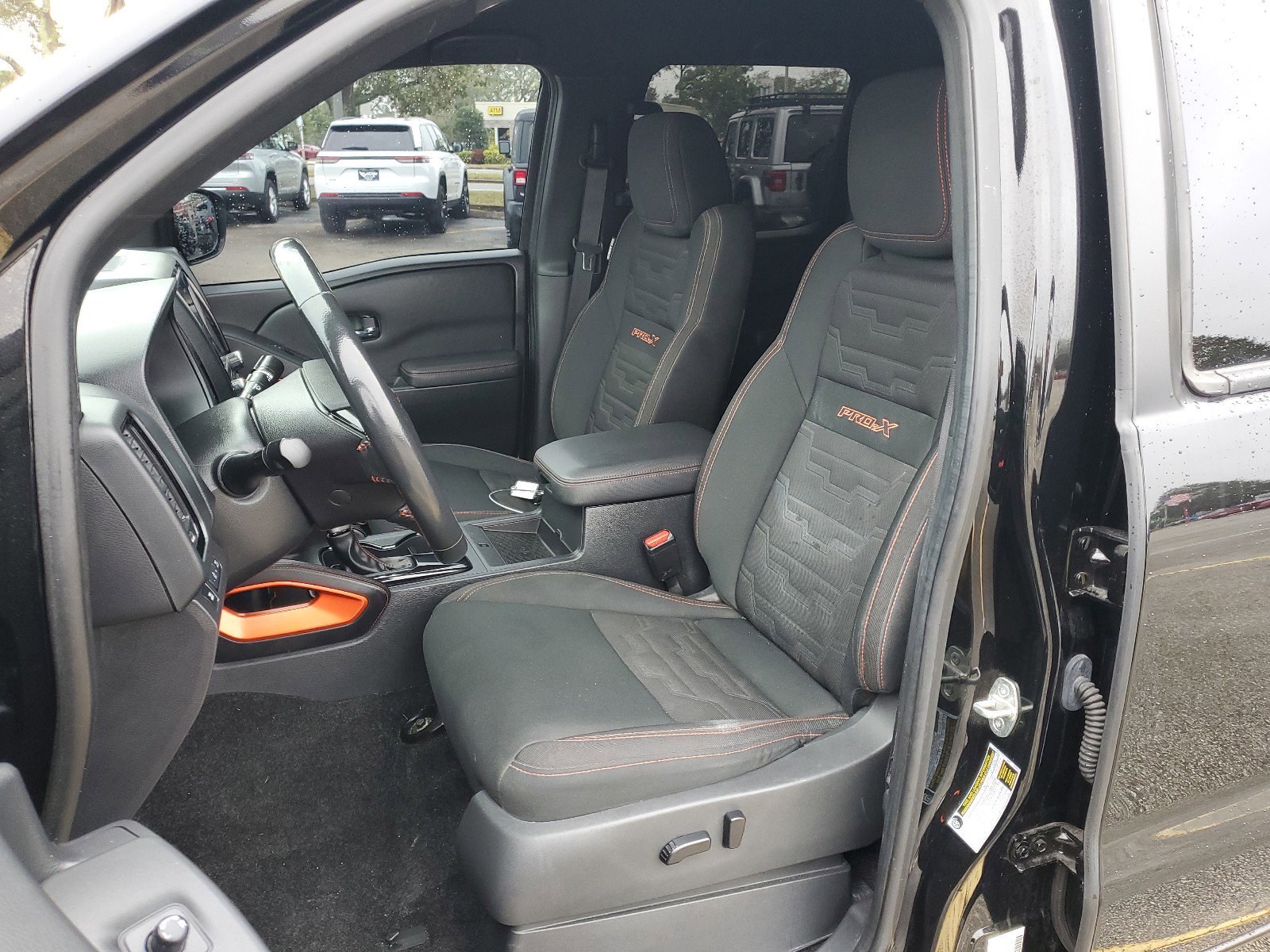 Used 2022 Nissan Frontier Pro-X image 13