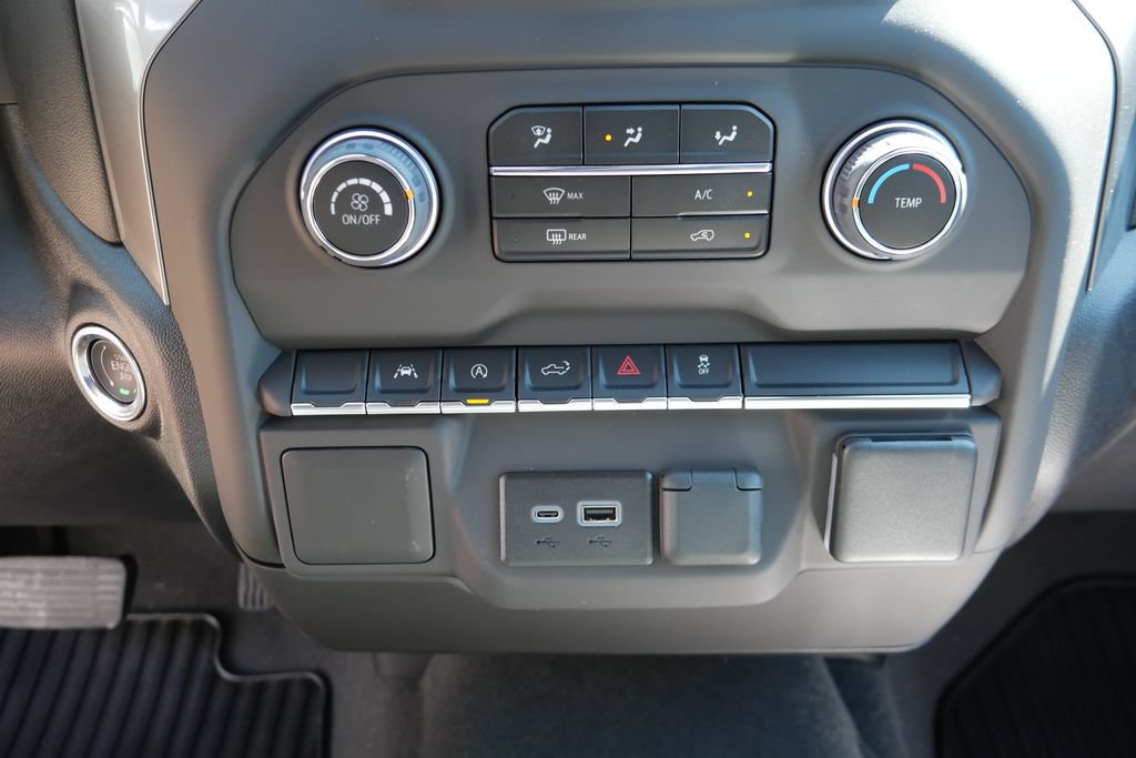 New 2026 Chevrolet Silverado 1500 Custom AWD/4WD image 22
