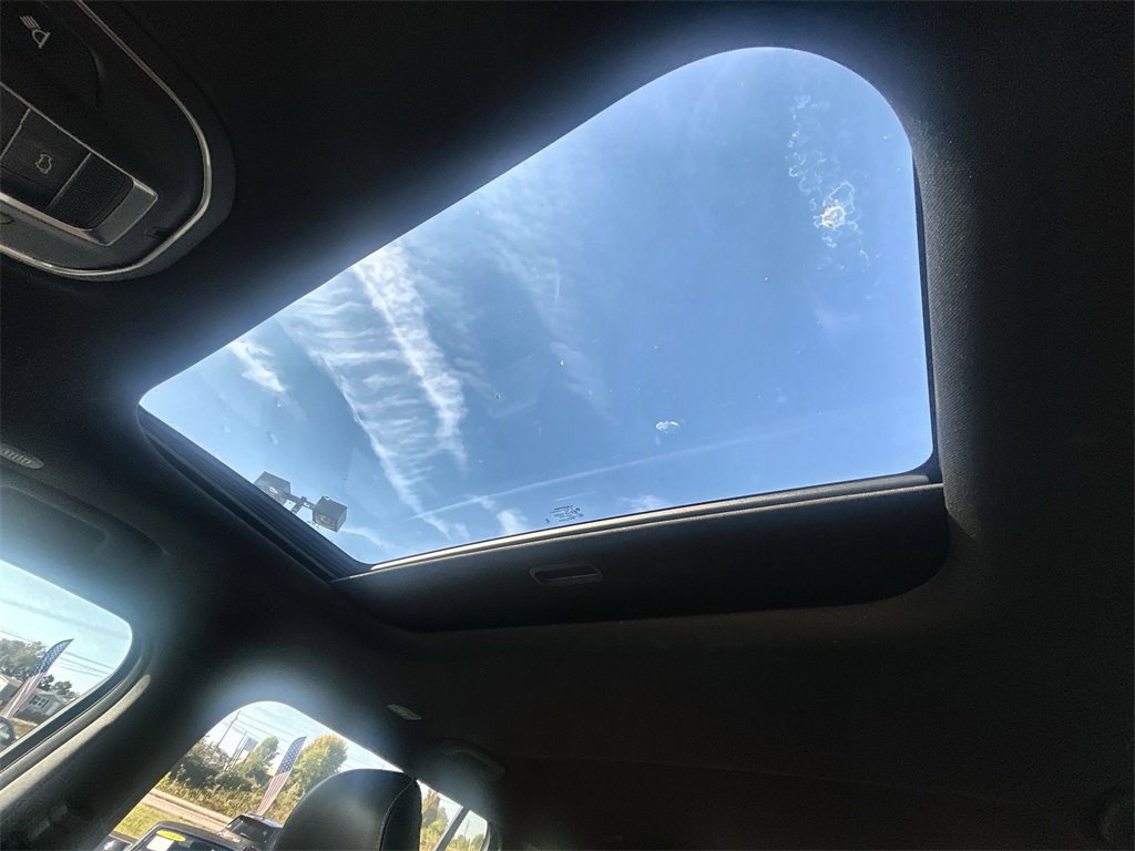 Used 2025 Jeep Grand Cherokee L Altitude image 22