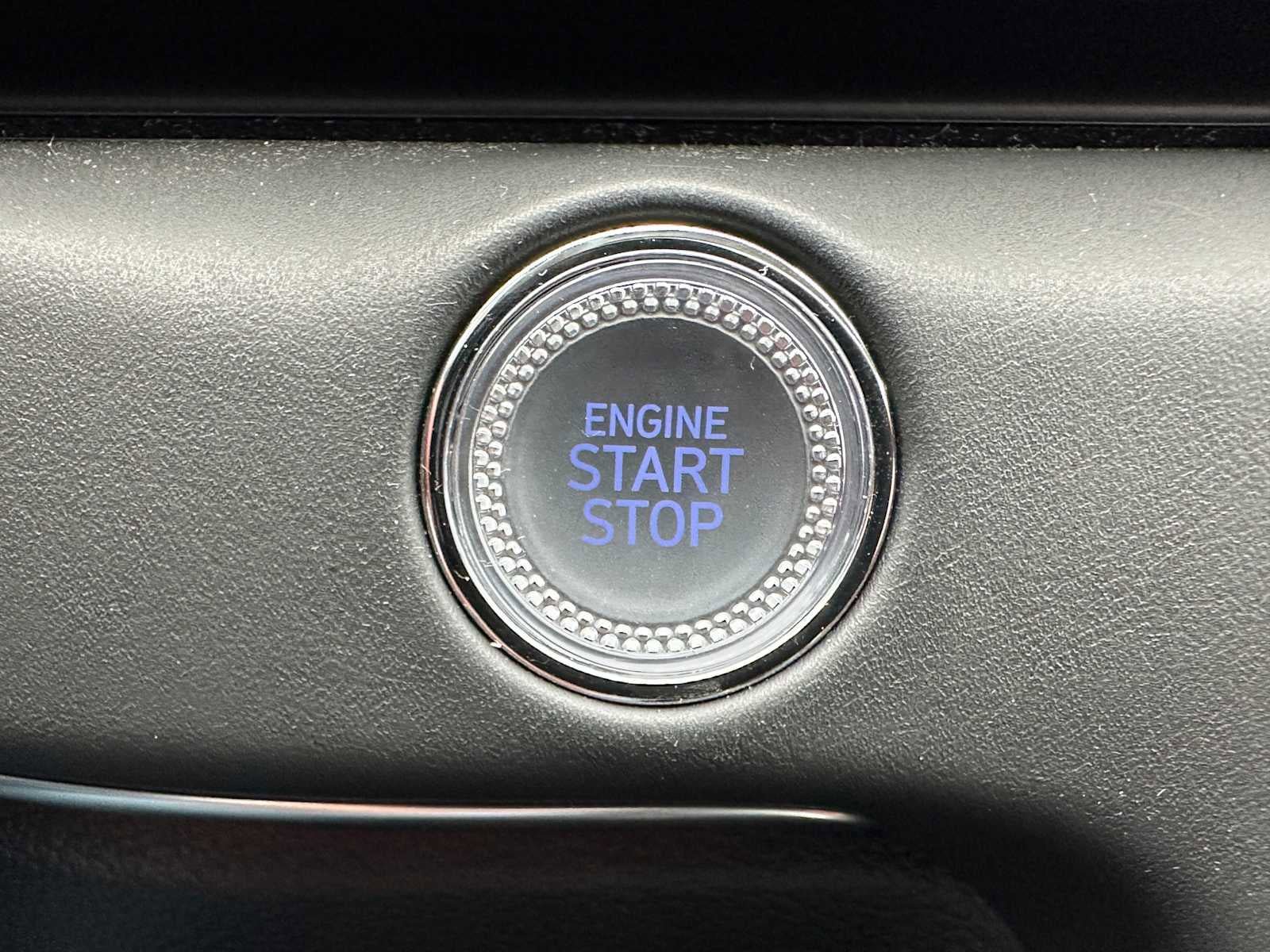 Used 2025 Genesis GV80 2.5T Standard AWD/4WD image 38