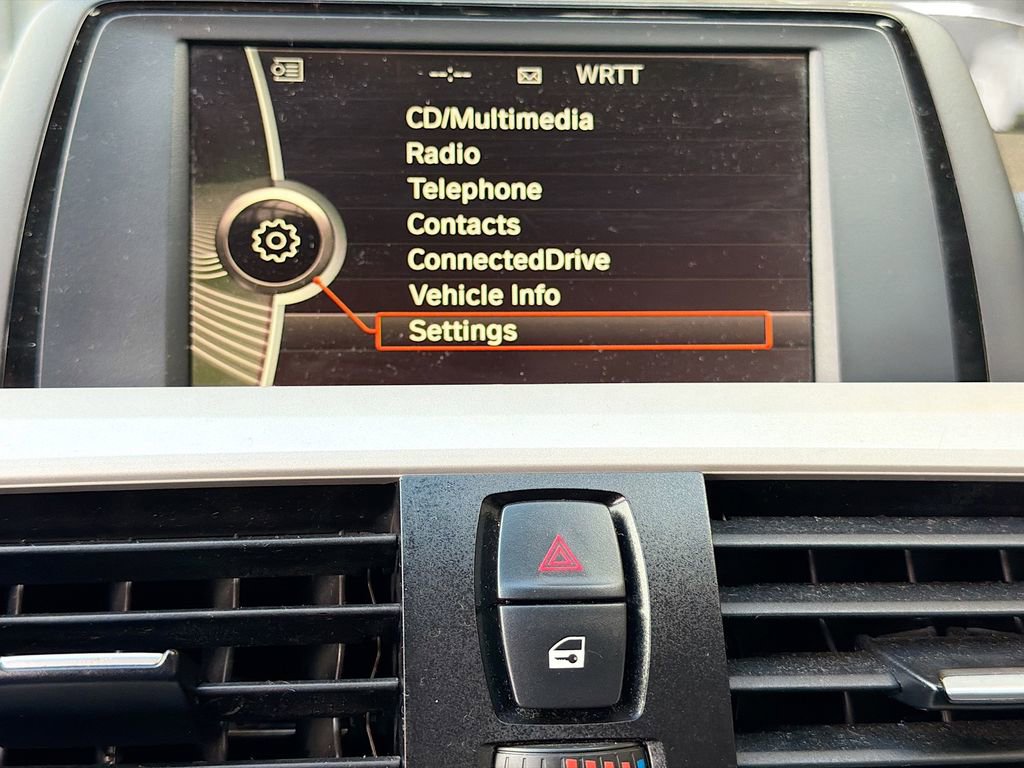 Used 2014 BMW 320i xDrive Sedan image 30