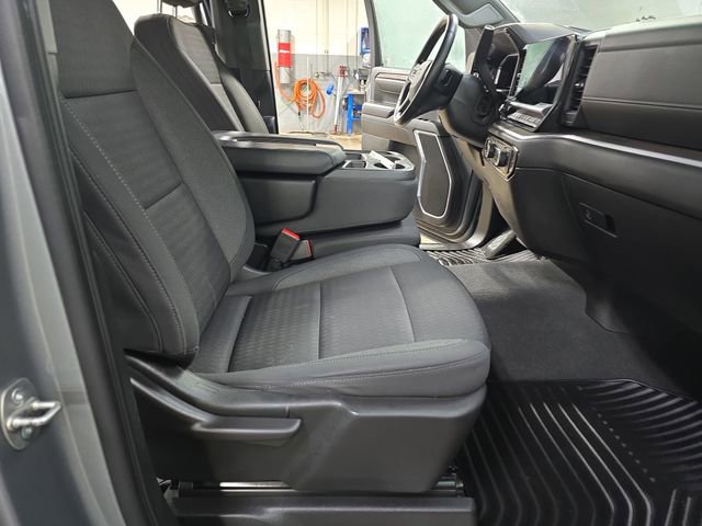 Used 2023 Chevrolet Silverado 1500 LT image 13