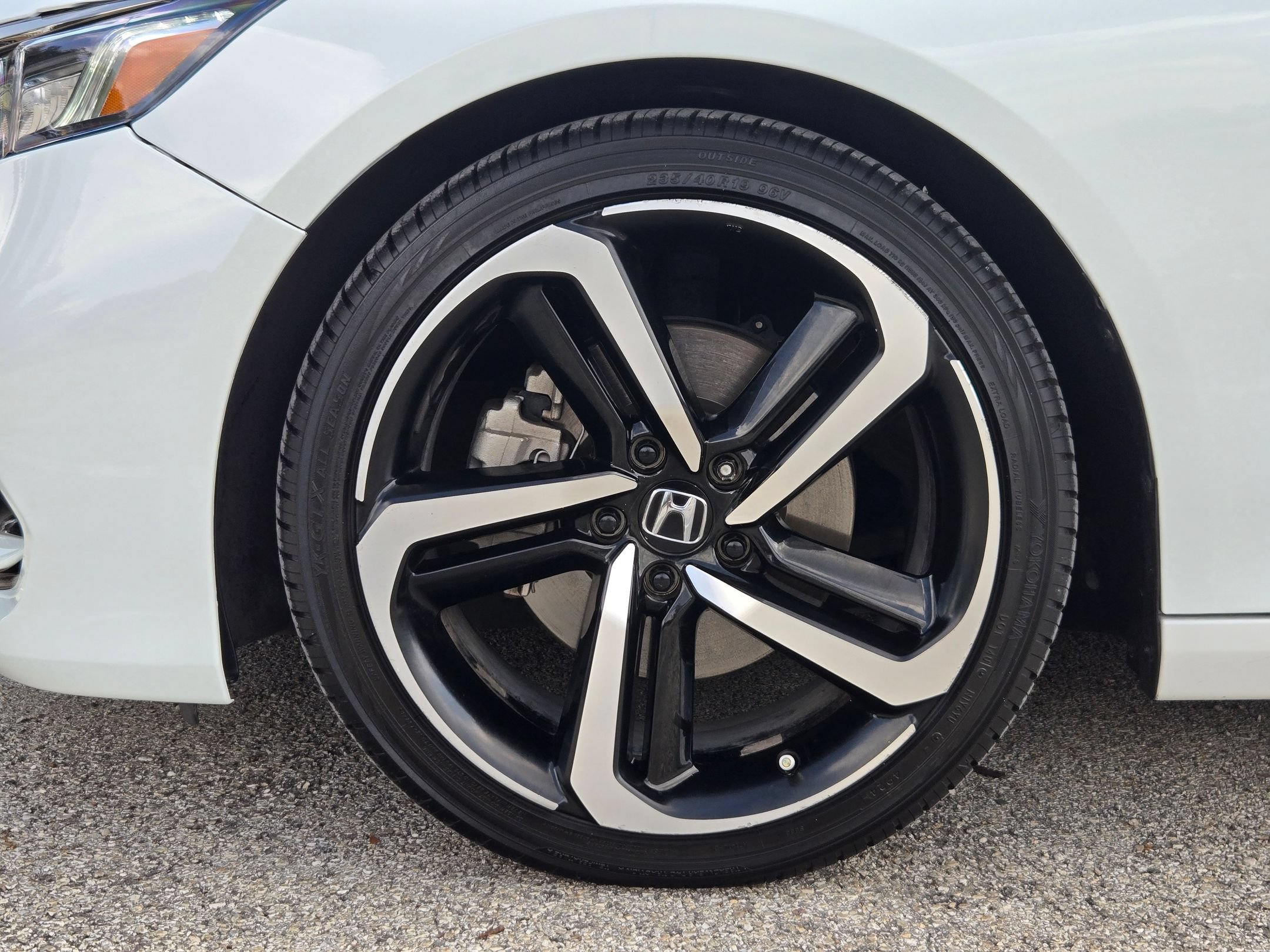 Used 2020 Honda Accord Sport image 31