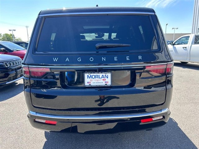 Used 2024 Jeep Wagoneer 4WD w/ Premium Group I image 6