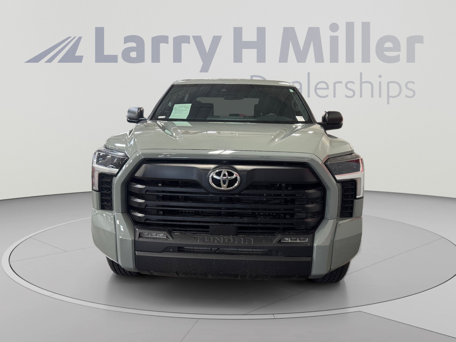 Certified 2026 Toyota Tundra SR5 w/ SR5 Convenience Package AWD/4WD image 8
