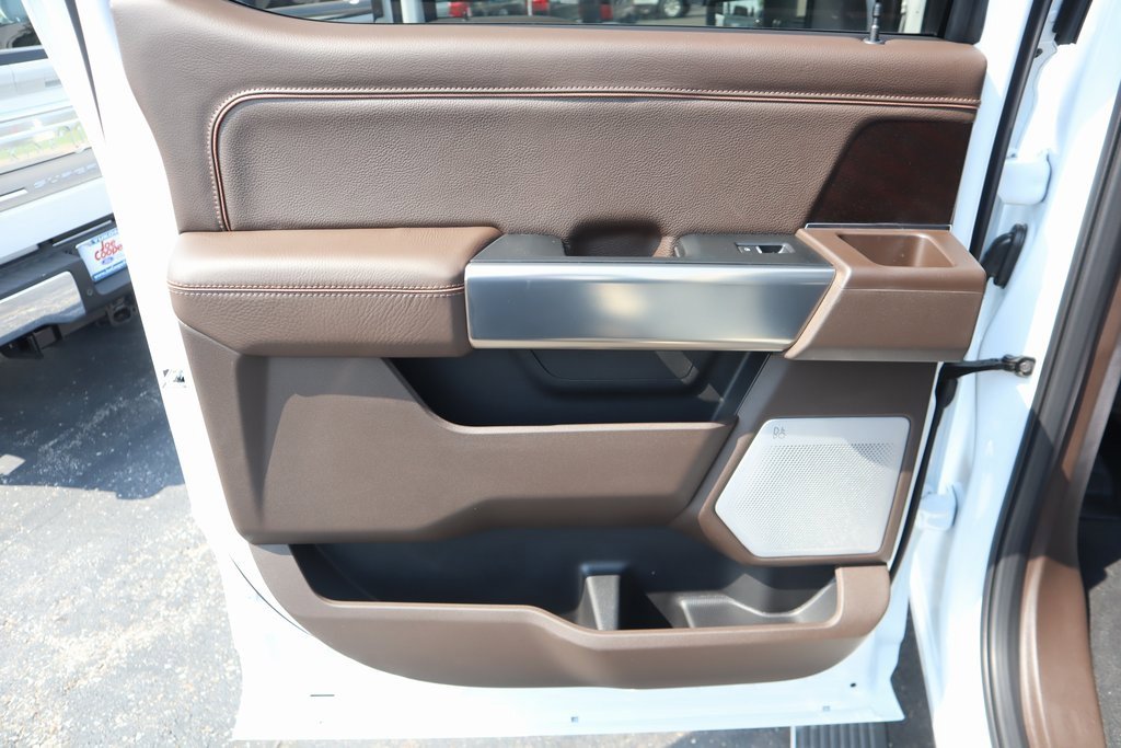 New 2026 Ford F250 King Ranch w/ Chrome Package image 18