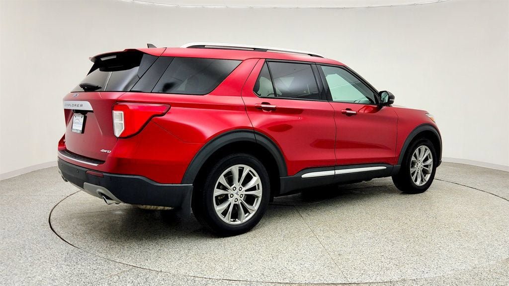 Used 2022 Ford Explorer Limited w/ Equipment Group 301A image 5