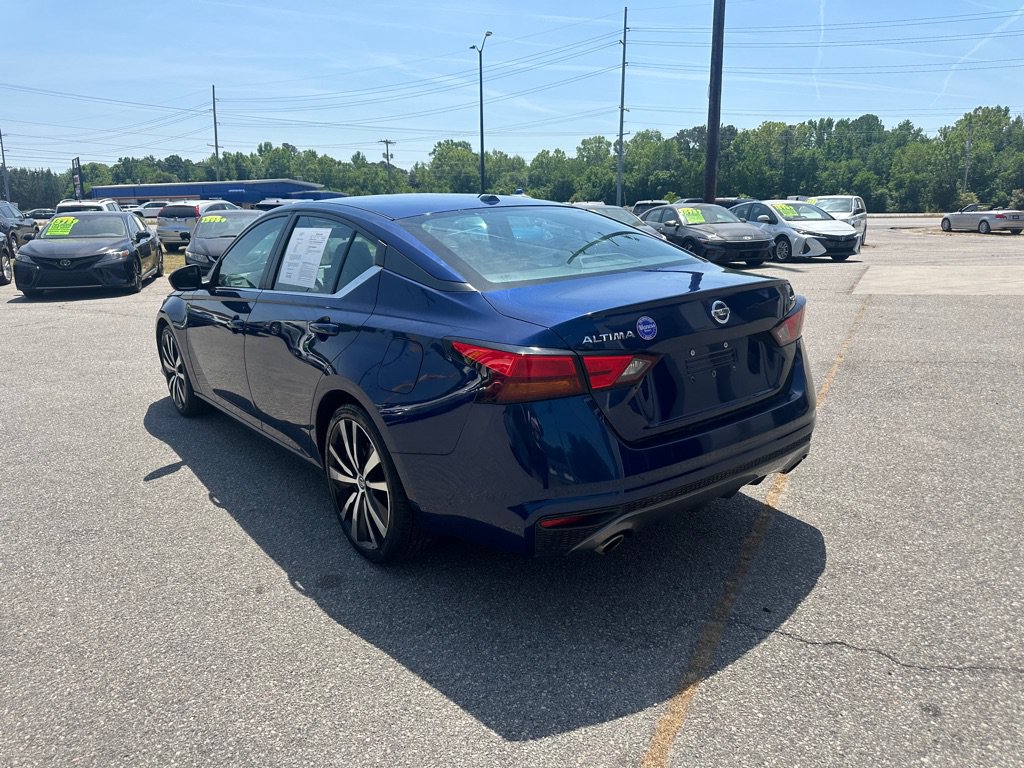 Used 2019 Nissan Altima 2.5 SR FWD image 3