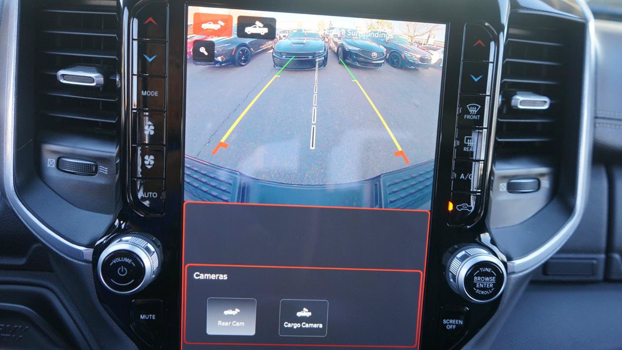 Used 2022 RAM 3500 Laramie AWD/4WD image 16