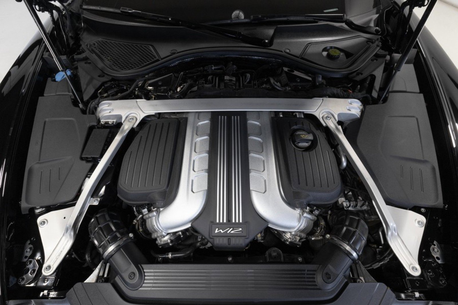 Used 2020 Bentley Continental GT AWD/4WD image 56
