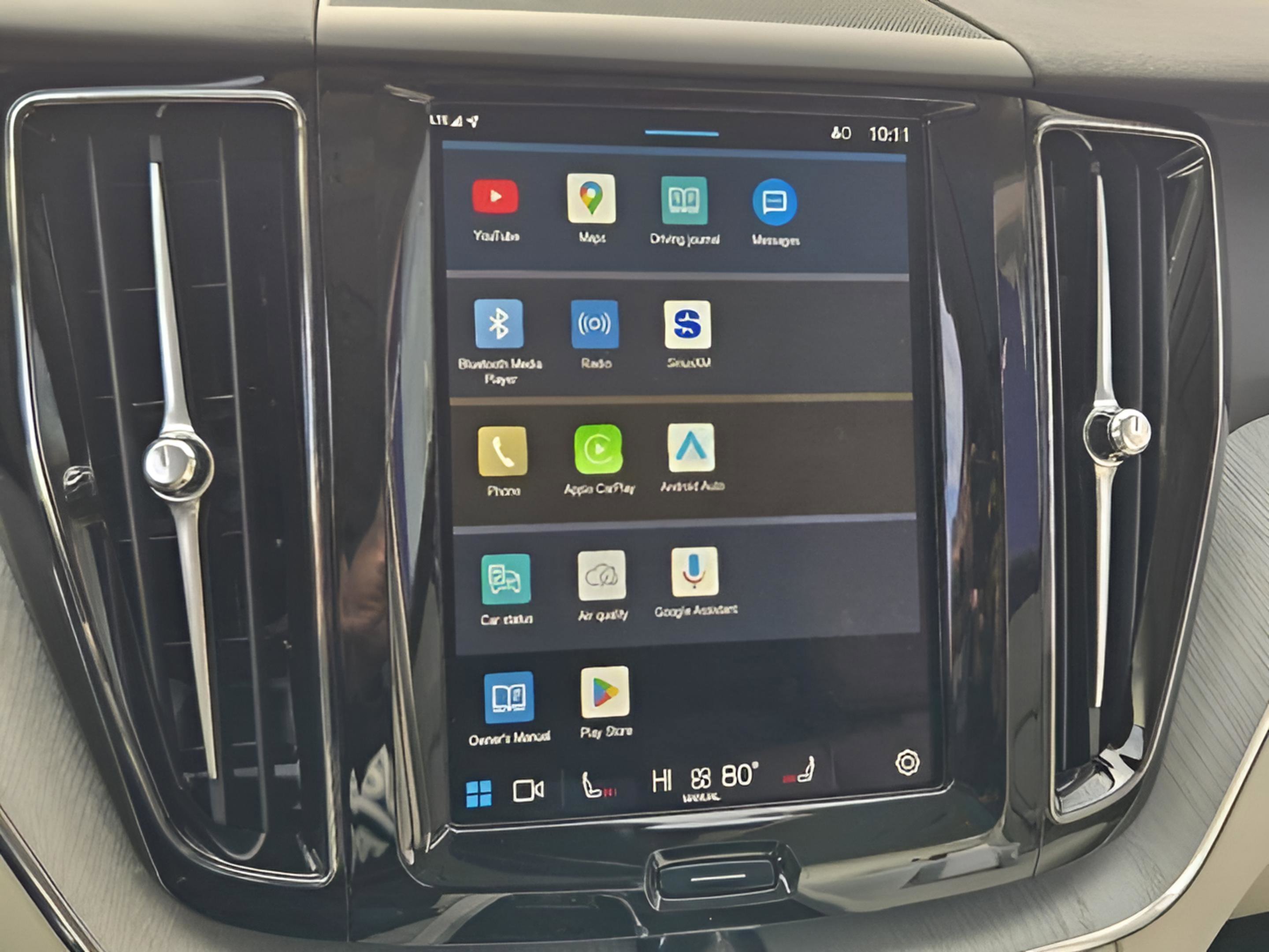 Used 2025 Volvo XC60 T8 Plus w/ Protection Package Premier image 20