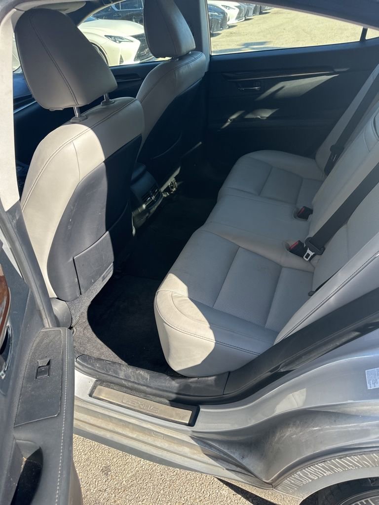 Used 2013 Lexus ES 350 w/ Luxury Pkg image 11