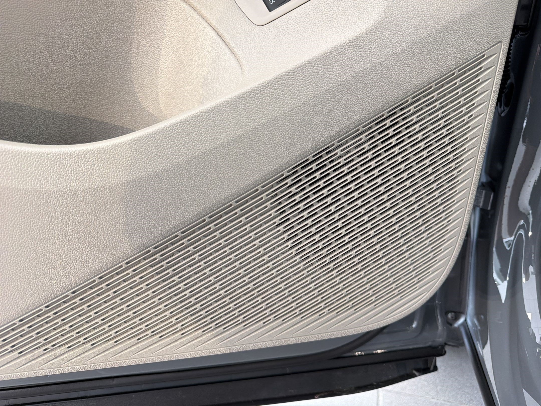 New 2026 Volkswagen Atlas SE FWD image 22