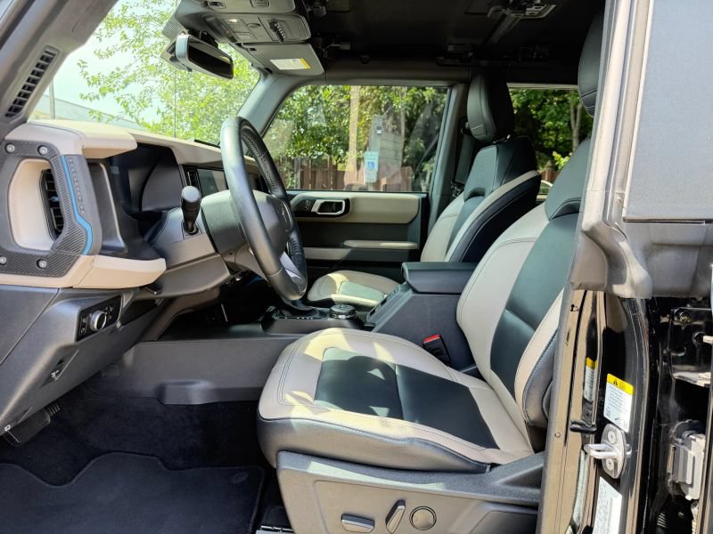 Used 2023 Ford Bronco Wildtrak AWD/4WD image 11