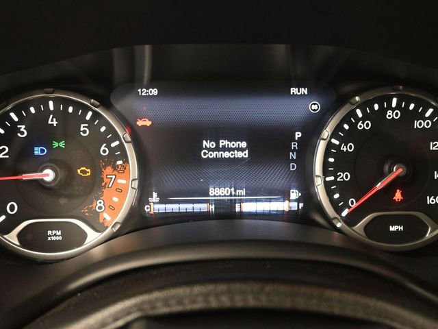 Used 2016 Jeep Renegade Trailhawk AWD/4WD image 36