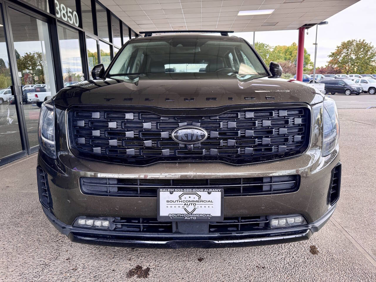 Used 2021 Kia Telluride SX w/ SX Prestige Package image 5