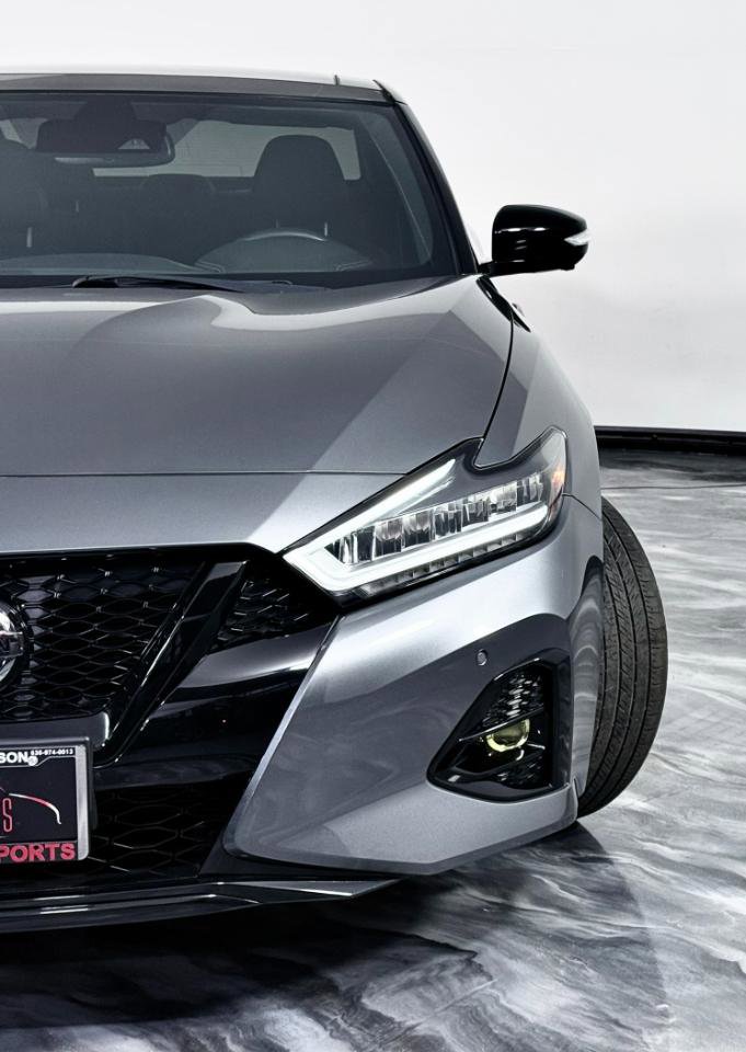 Used 2020 Nissan Maxima SR w/ Sport Mat Group FWD image 6