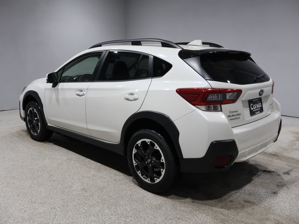 Used 2023 Subaru Crosstrek 2.0i Premium image 4