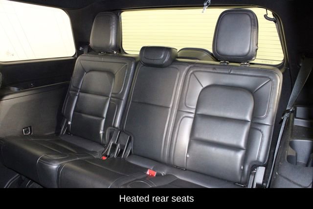 Used 2019 Lincoln Navigator Premiere image 14