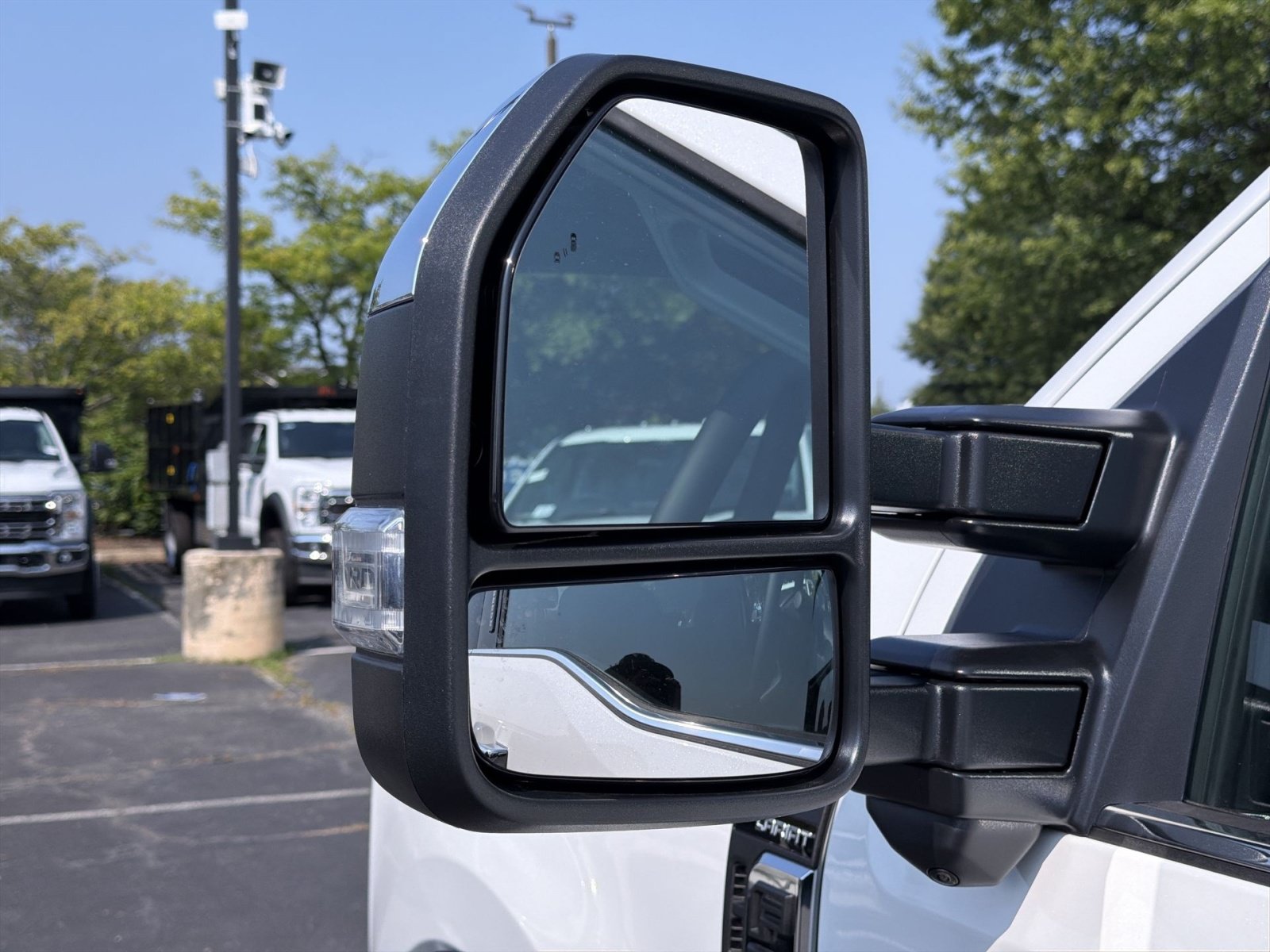 New 2026 Ford F250 Lariat w/ Chrome Package AWD/4WD image 14