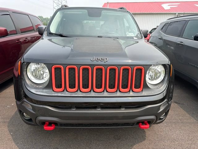 Used 2016 Jeep Renegade Trailhawk AWD/4WD image 2