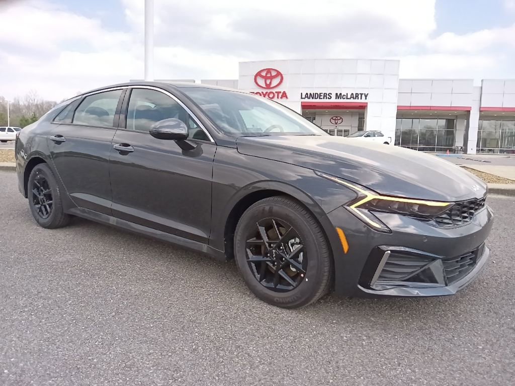 Used 2026 Kia K5 LXS image 1