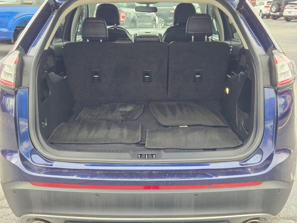 Used 2016 Ford Edge SEL w/ Equipment Group 201A AWD/4WD image 12