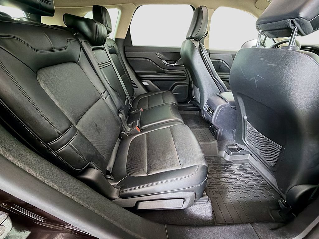 Used 2023 Lincoln Corsair AWD w/ Equipment Group 101A image 28