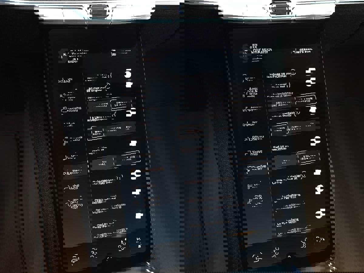 Used 2022 Lucid Air Grand Touring image 48