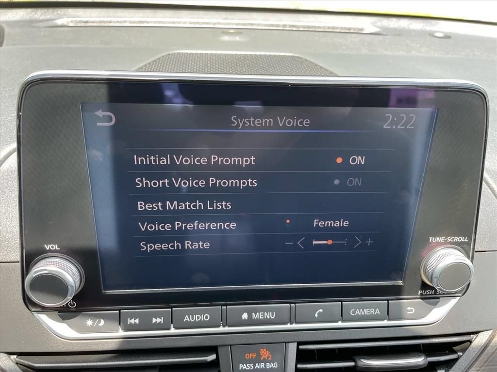 Used 2025 Nissan Altima 2.5 SV FWD image 19