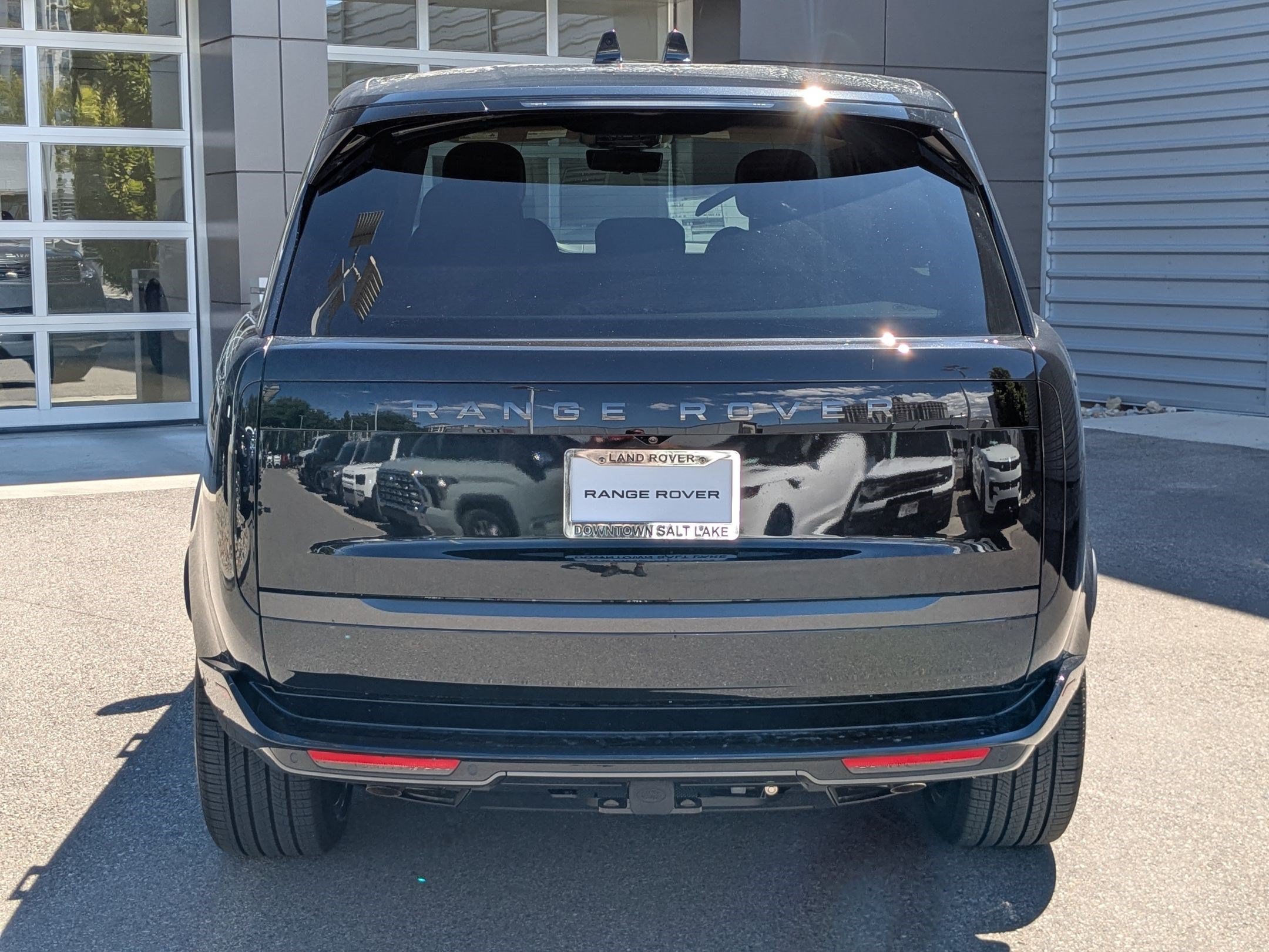 New 2026 Land Rover Range Rover SE AWD/4WD image 6