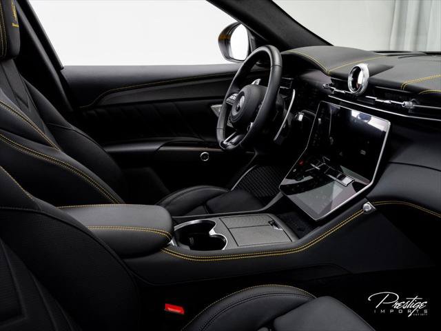 Used 2023 Maserati Grecale Trofeo AWD/4WD image 43
