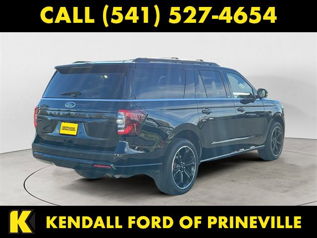 Used 2023 Ford Expedition Max Limited image 5